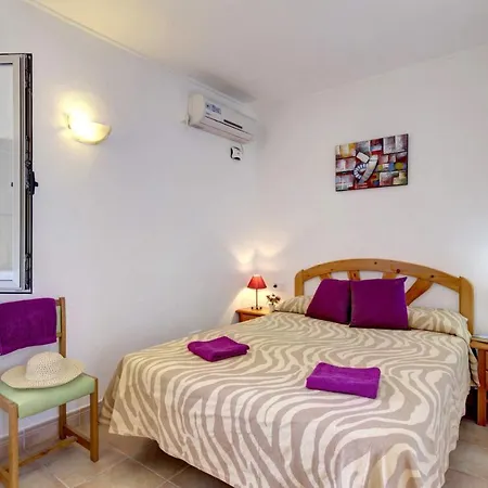 Villa Caballero By