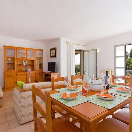 Villa Caballero By